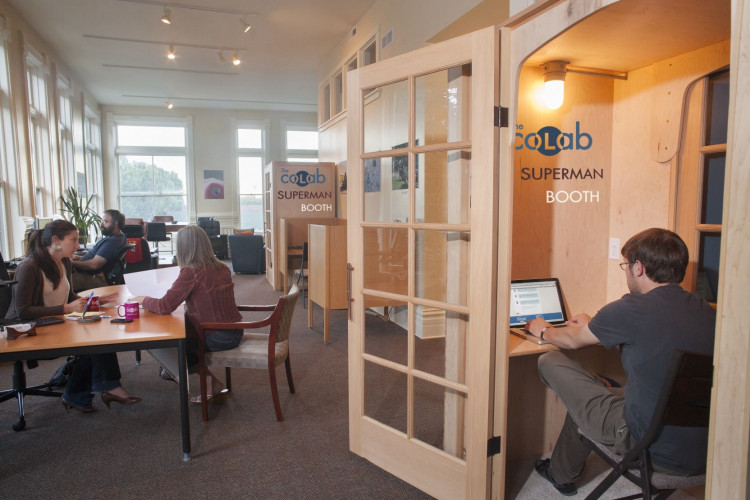 The CoLab - Coworking Space 