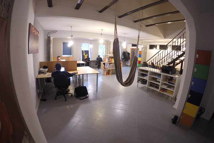 Fantastic Studio - Coworking Space 