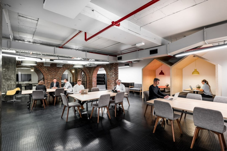 FLUX - Coworking Space 